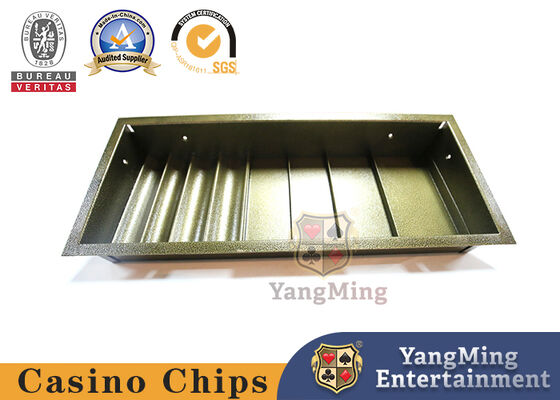 kaufen Schürhaken-Tabelle weihte den 1 Schicht-Schürhaken Chip Case Tray Double Lock bügeln quadratische Form-Reihe Metall-Chips Float Withs 4 ein Online-Herstellung
