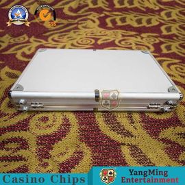 kaufen Runde 600pcs formen RFID-Schürhaken Chip Case, den 11.5g Clay Ceramic Portable Gambling Chips Fördermaschinen-Griff und Verschluss einstellte Online-Herstellung
