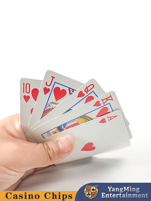 Fabrik-Direktverkauf 280g Inlands Blauer Kern 555 Rückenmuster Pokerkarte Rot und Blau Zweifarbiges Unabhängiges Verpacken